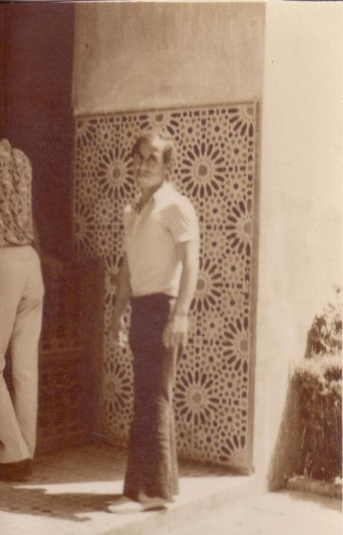 في قبور السعديين بمراكش   27 ماي 1972